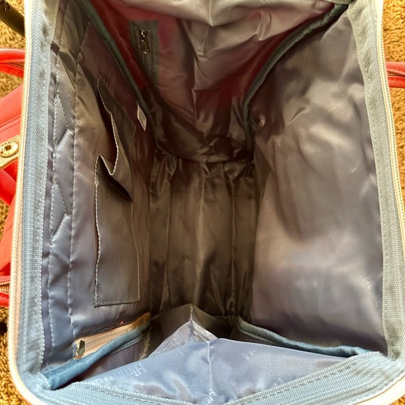 Himawari USB 900D Backpack | Color: Coral - Picture 5 of 5